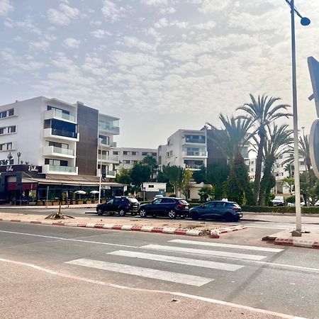 Central Panoramic View In Agadir Bay, Big Terrace, Pools, Wifi, Parking Lejlighed Eksteriør billede