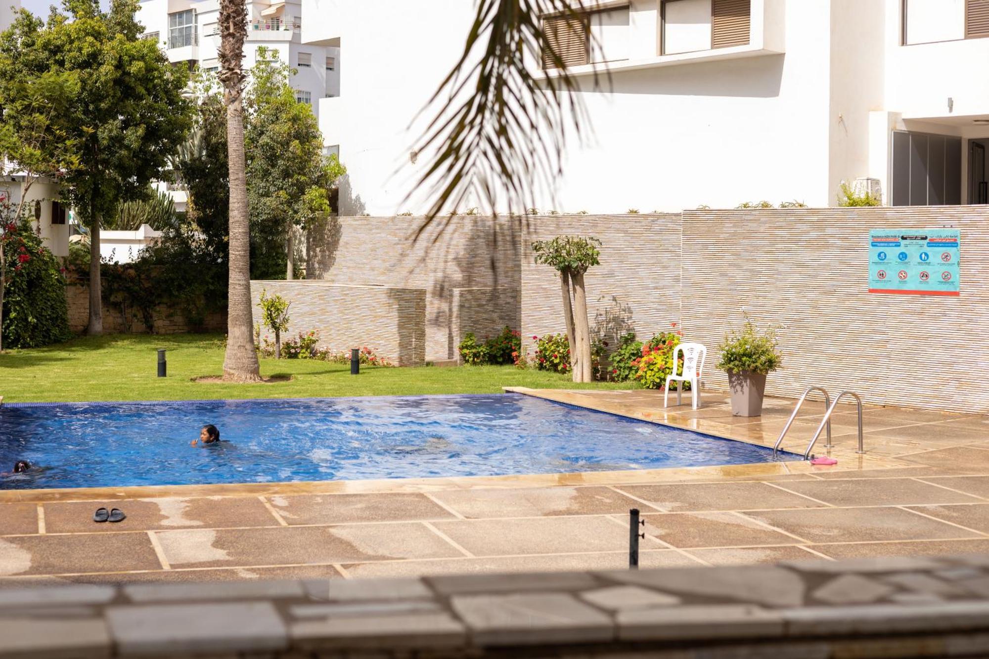 Central Panoramic View In Agadir Bay, Big Terrace, Pools, Wifi, Parking Lejlighed Eksteriør billede