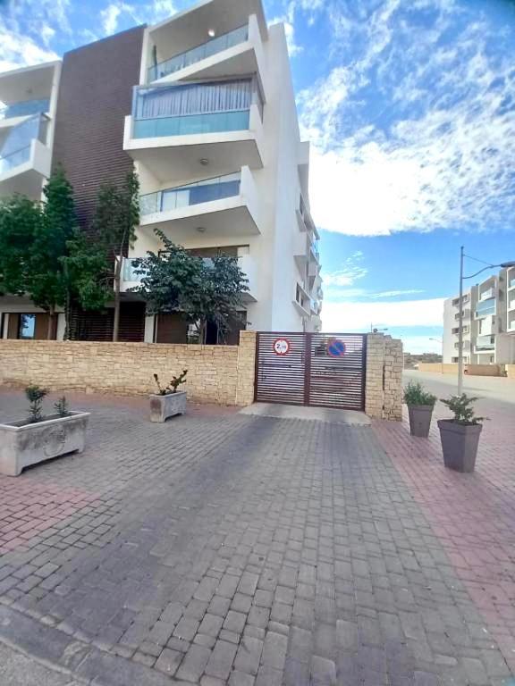 Central Panoramic View In Agadir Bay, Big Terrace, Pools, Wifi, Parking Lejlighed Eksteriør billede